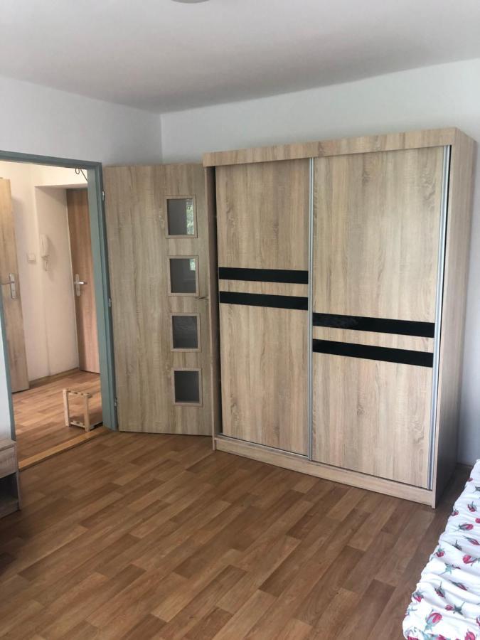Apartmány - Školní Chomutov Esterno foto