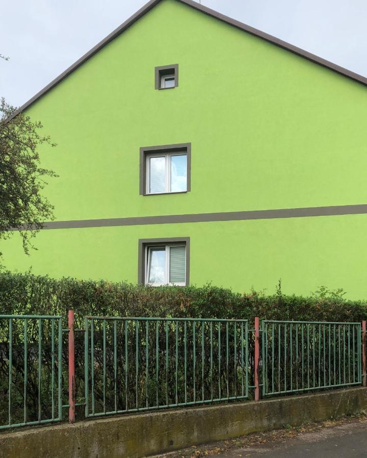 Apartmány - Školní Chomutov Esterno foto