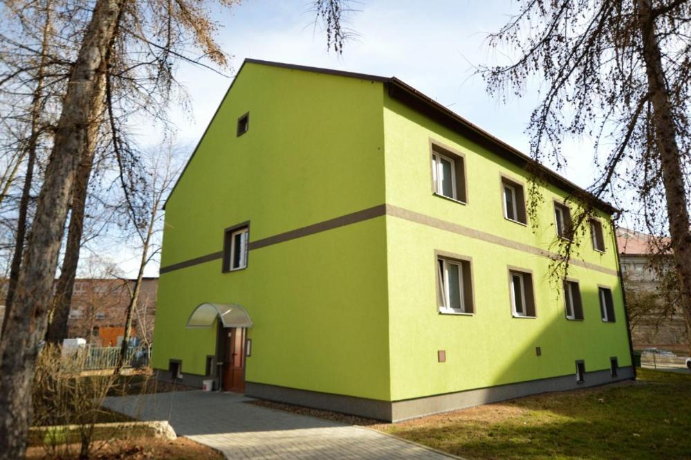 Apartmány - Školní Chomutov Esterno foto