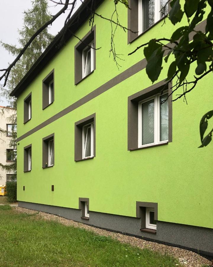 Apartmány - Školní Chomutov Esterno foto